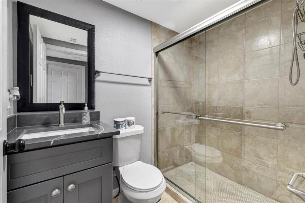Super Cozy 2 Bedroom With Fast Wifi And Queen Bed Close To Downtown Houston!! Dış mekan fotoğraf
